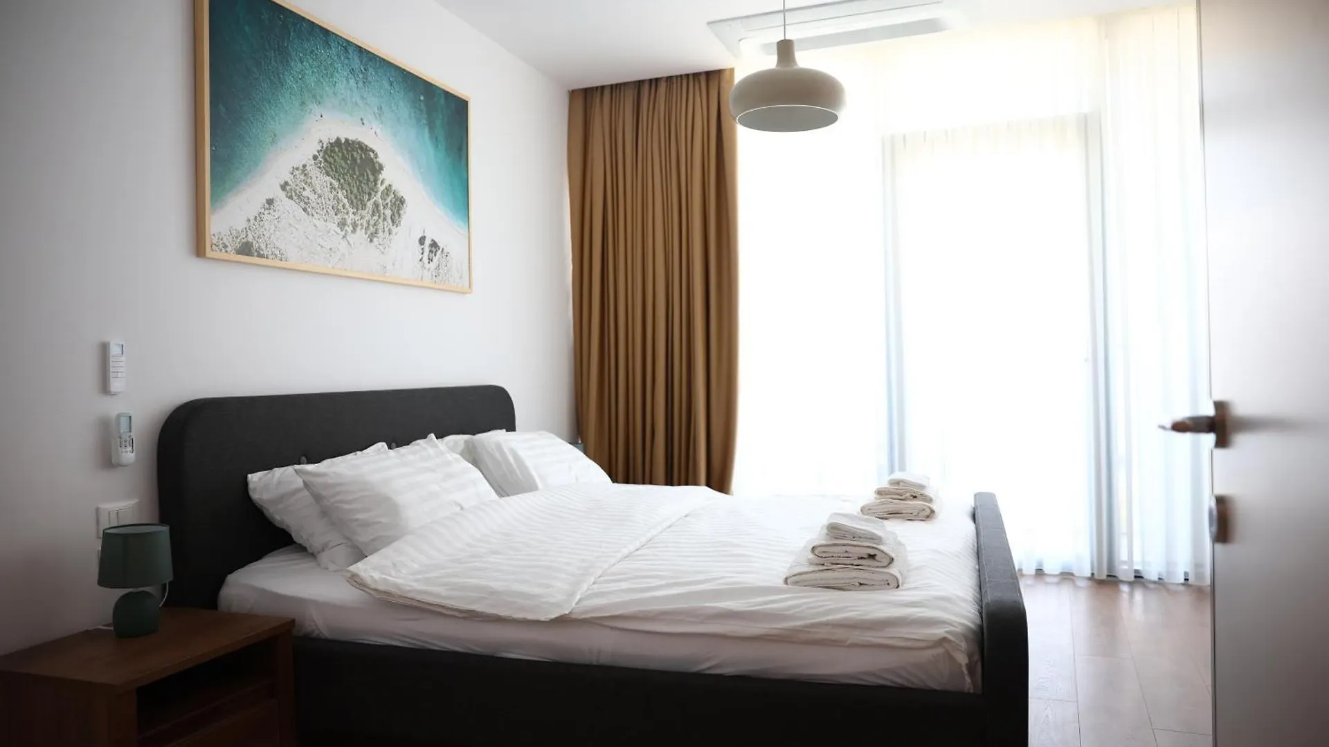 Lake View Tirana Apartment Albanie